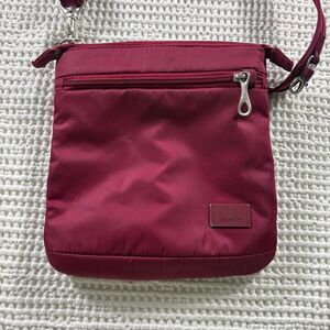 Pacsafe Citysafe Cs-series Crossbody Bag burgandy Exomesh RFID‎ Anti Theft Zip